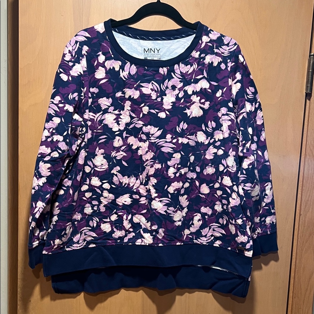 Marc New York Navy and White Sweatshirt